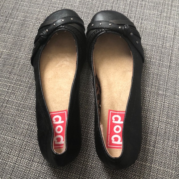 Never worn black flats - Picture 3 of 4